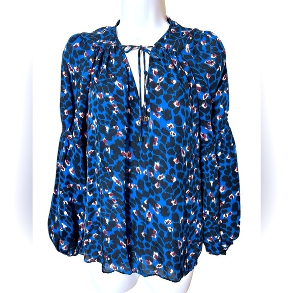 Alice & Trixie 100% Silk Top Blue Black Animal Print Women’s M Prairie Tie Neck - Picture 1 of 10